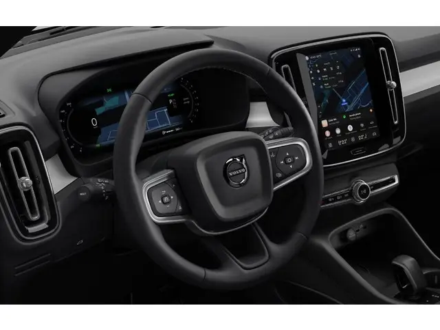 Volvo XC40 3