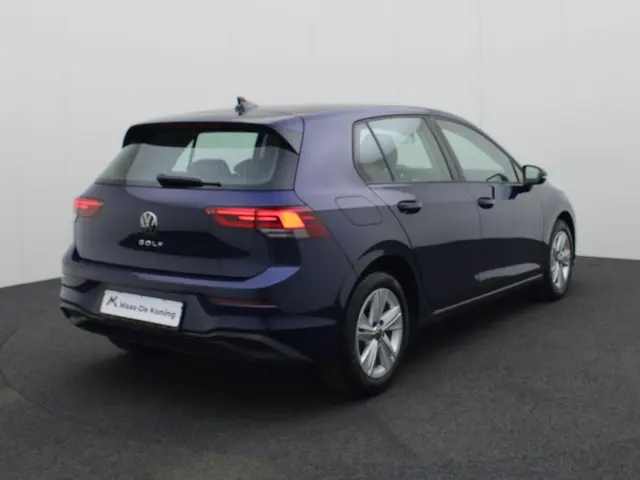 Volkswagen Golf 1.5TSI/130PK Life 2024 Benzine 2