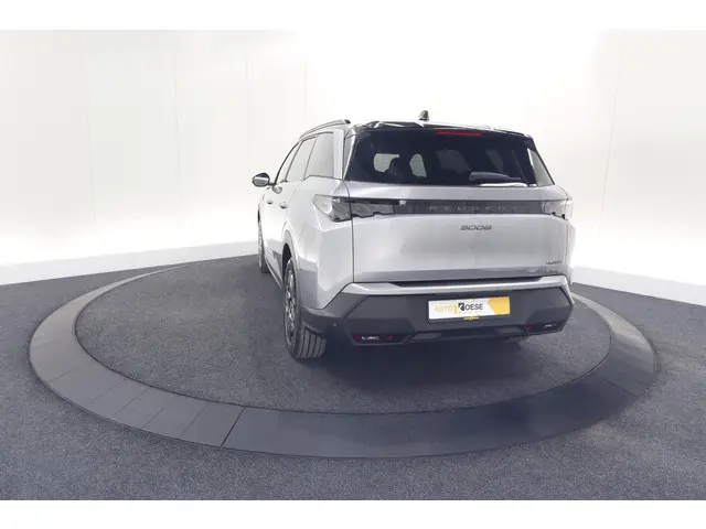 Peugeot 5008 HYbrid 145 e-DCS6 GT 2025 Hybride Benzine 11