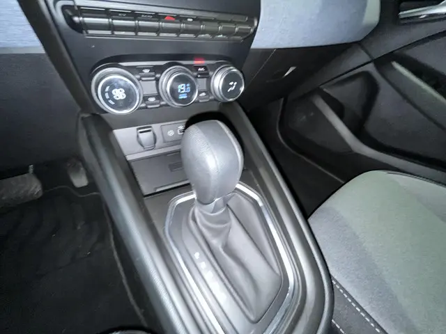 Mitsubishi Colt 1.6 Hybrid Intense 2024 Hybride Benzine 19