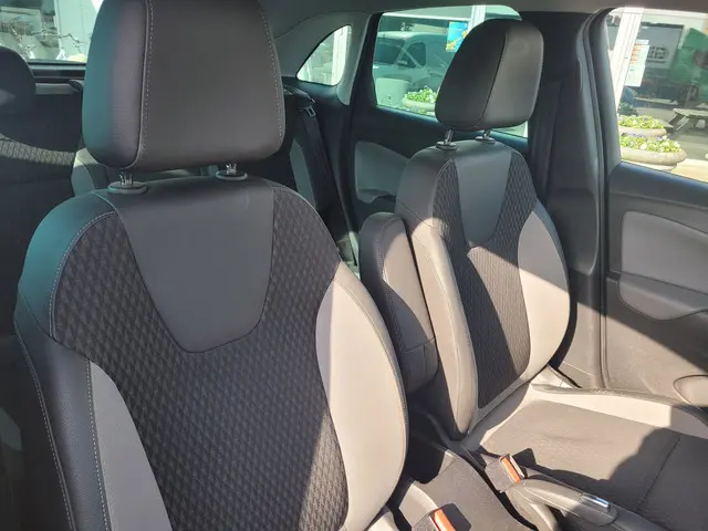 Opel Crossland X 1.2 Turbo Innovation 2018 Benzine 29