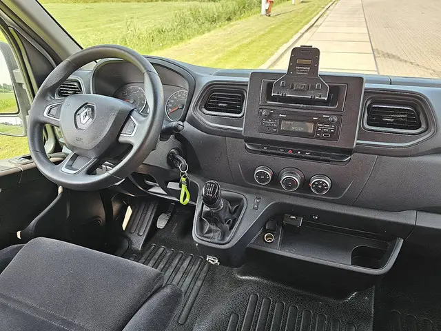 Renault Master 2.3 2020 Diesel 8