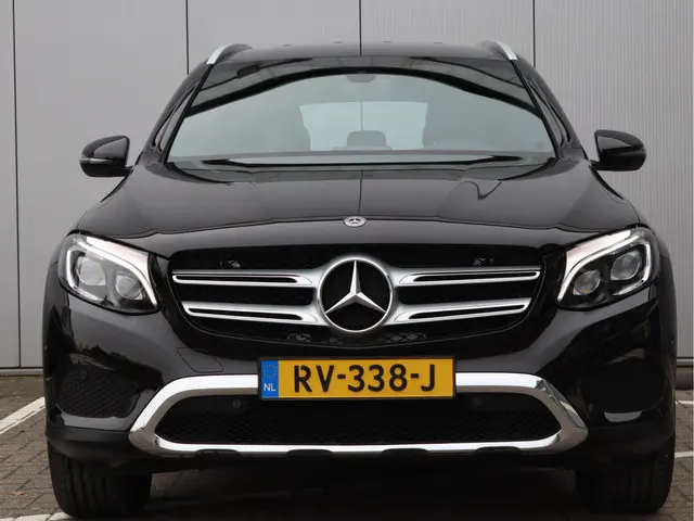 Mercedes-Benz GLC 220 d 4MATIC 2018 Diesel 6