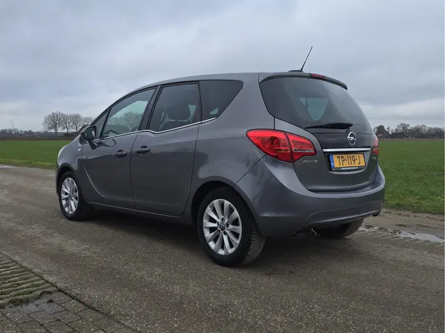 Opel Meriva 1.4 Turbo 2015 Benzine 3