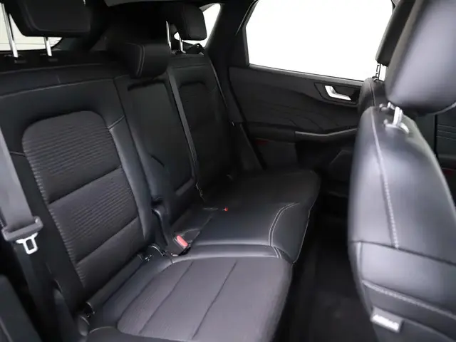 Ford Kuga 2.5 PHEV Titanium X 2021 Hybride Benzine 11