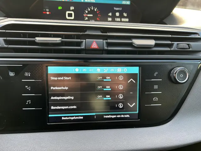 Citroën C4 Spacetourer 1.2 PureTech Feel 2020 Benzine 23