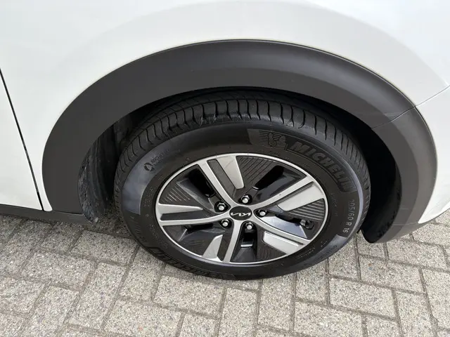 Kia Niro 1.6 GDi Hybrid DynamicLine 2021 Hybride Benzine 5