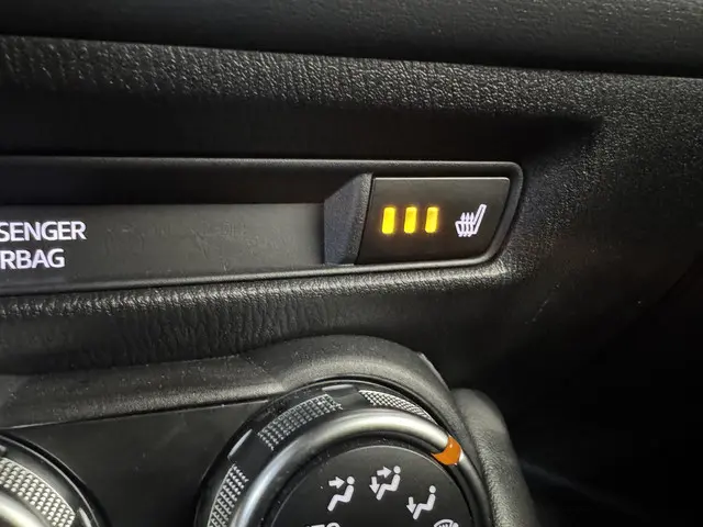 Mazda CX-3 2.0 SkyActiv-G 121 Luxury 2019 Benzine 8