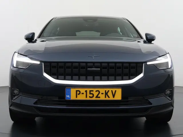 Polestar 2 3