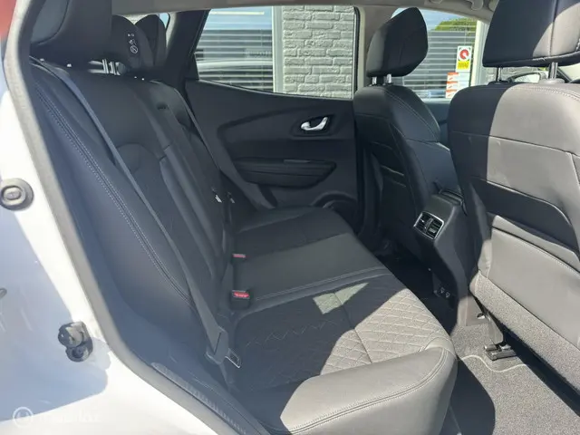 Renault Kadjar 1.3 TCe Intens automaat 2021 Benzine 29