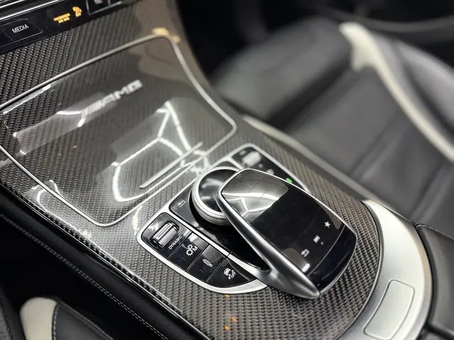 Mercedes-Benz GLC Coupé AMG 63 S 4MATIC+ 2018 Benzine 27