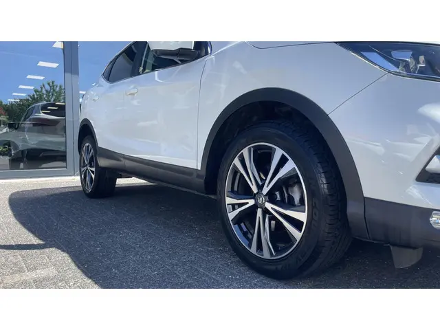 Nissan QASHQAI 1.2 N-Connecta 2018 Benzine 25