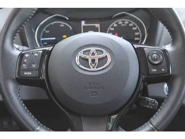 Toyota Yaris 1.5 Hybrid Energy Plus 2018 Hybride Benzine 14