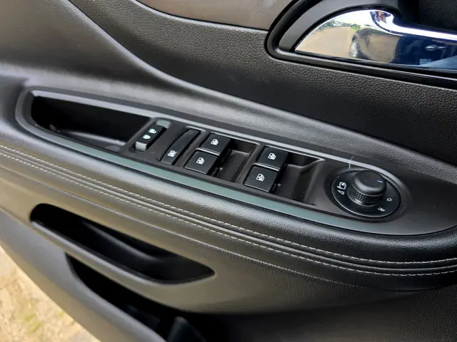 Opel Mokka X 1.4 Turbo Innovation 2018 Benzine 19