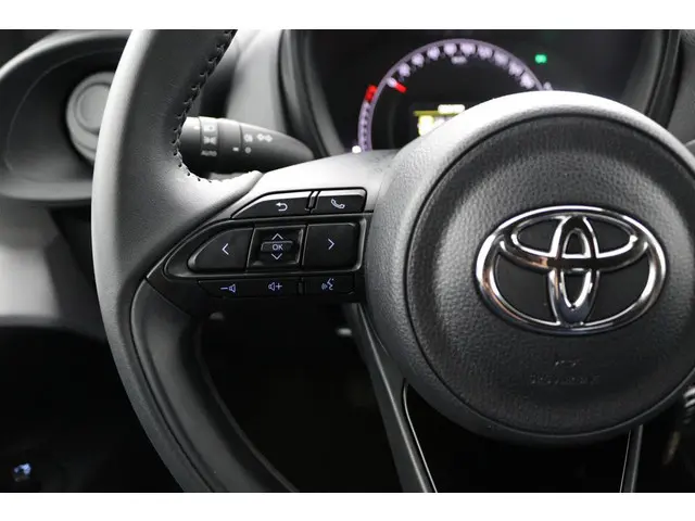 Toyota Aygo X 1.0 VVT-i MT Play 2024 Benzine 19