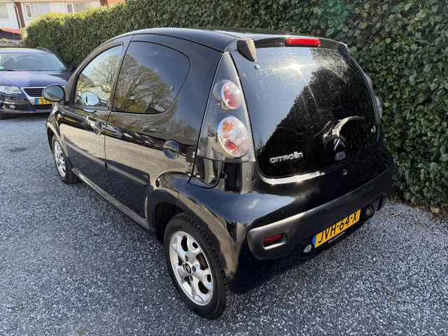 Citroën C1 1.0 Exclusive 2013 Benzine 4