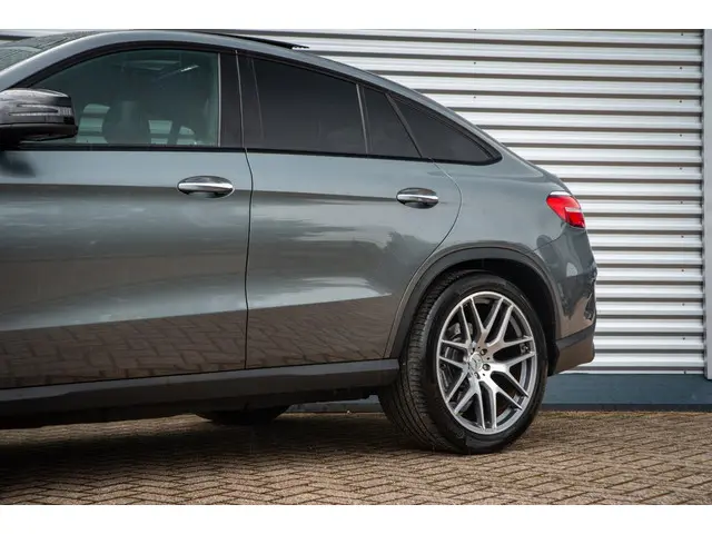 Mercedes-Benz GLE Coupé AMG 63 4MATIC 2019 Benzine 34