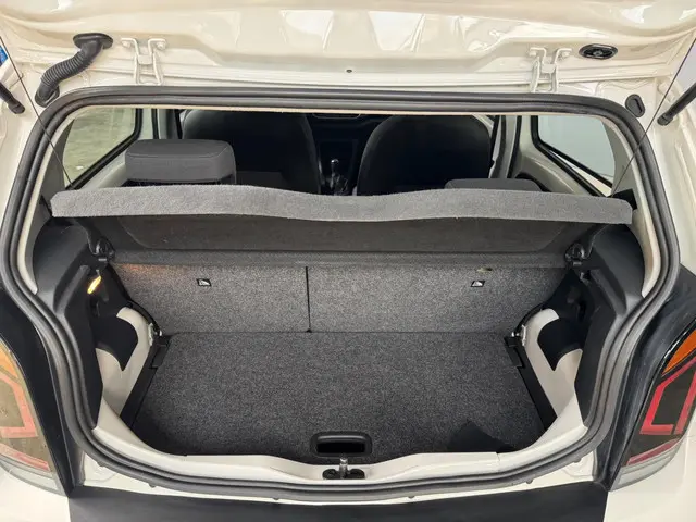 Volkswagen up! 1.0 BMT move up! 2020 Benzine 22