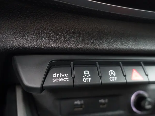 Audi A1 Citycarver 30 TFSI S Line Aut- 2020 Benzine 14