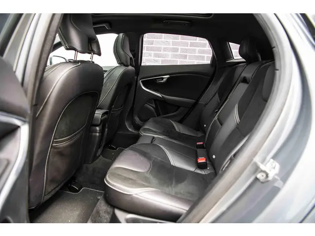 Volvo V40 1.5 T3 Polar+ Sport 2019 Benzine 7