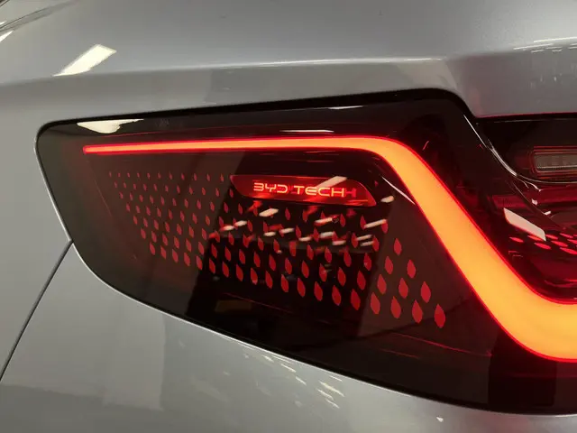 BYD SEAL U 1.5 DM-i FWD Boost 2025 Hybride Benzine 30