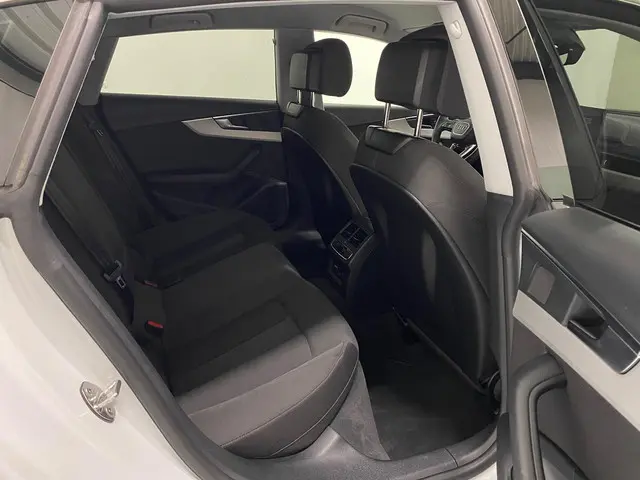 Audi A5 Sportback TFSI 150 kW S tronic 2023 Benzine 45