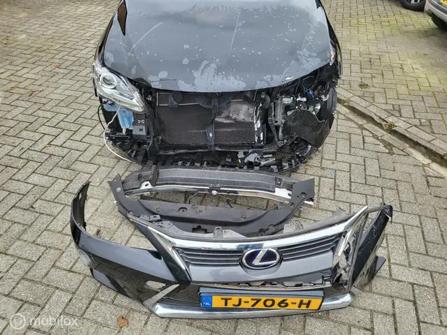 Lexus CT 200h Luxury Line 2017 Hybride Benzine 20