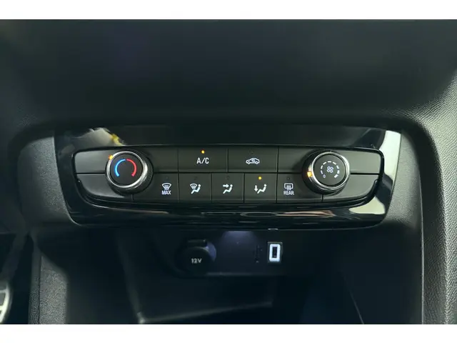 Opel Corsa 1.2 Turbo Hybrid GS 2024 Hybride Benzine 27