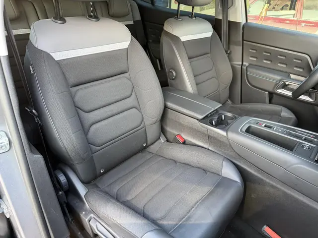 Citroën C5 Aircross 1.2 Turbo 130PK Feel 2022 Benzine 19