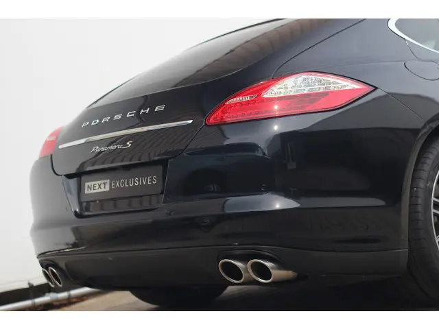 Porsche Panamera 4.8 S 2012 Benzine 46