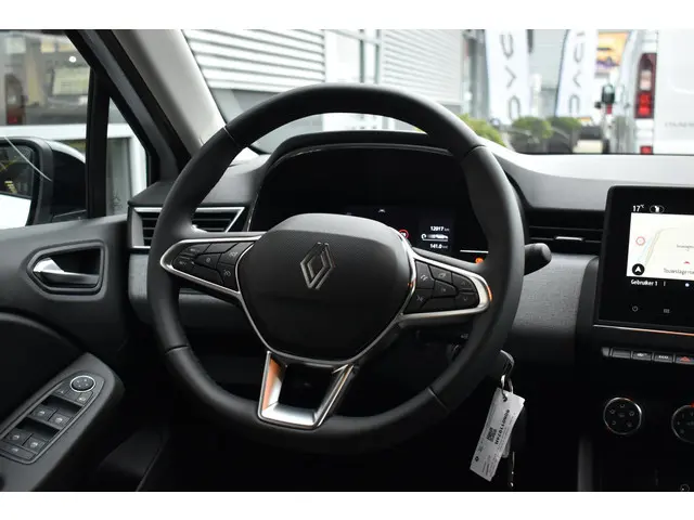 Renault Clio TCe 90 GPF evolution 2024 Benzine 13