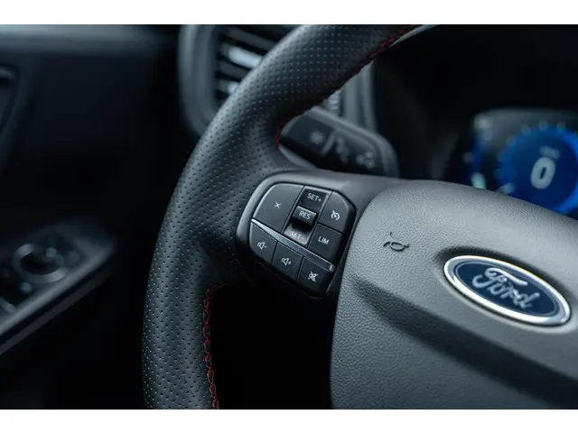 Ford Kuga 2.5 PHEV ST-Line X 2023 Hybride Benzine 28