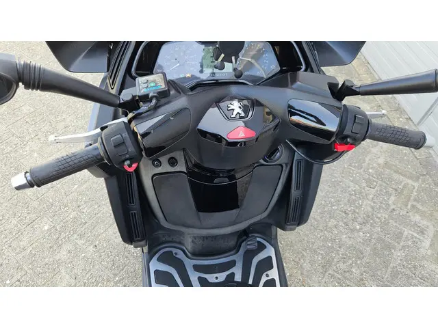 Peugeot Metropolis Scooter RS 400i 2015 Benzine 20
