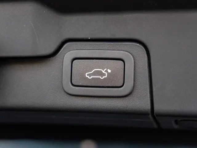 Land Rover Range Rover Evoque 2.0 Si4 HSE 2015 Benzine 23