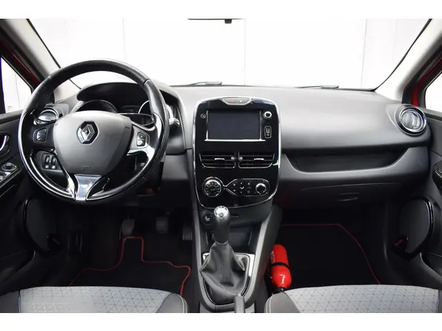 Renault Clio 0.9 TCE Dynamique 2013 Benzine 6