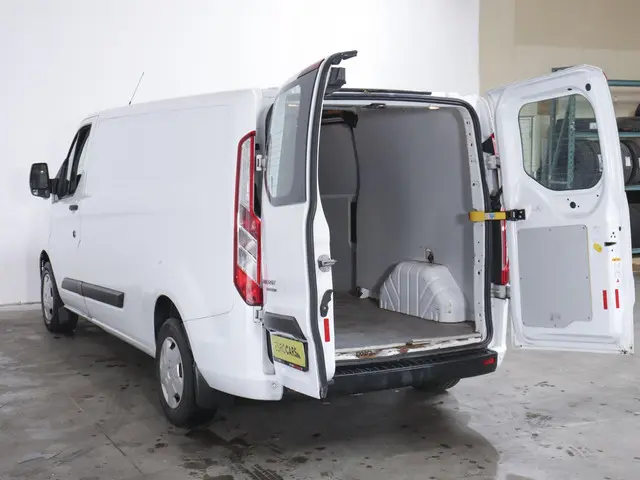 Ford Transit Custom L2H1 Trend 2020 Diesel 37