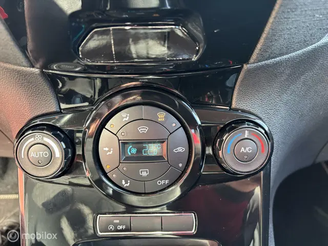 Ford Fiesta 1.0 EcoBoost Titanium 2015 Benzine 16