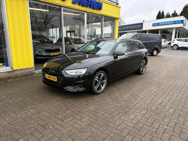 Audi A4 Avant 35 TFSI Pro Line 2020 Hybride Benzine 12