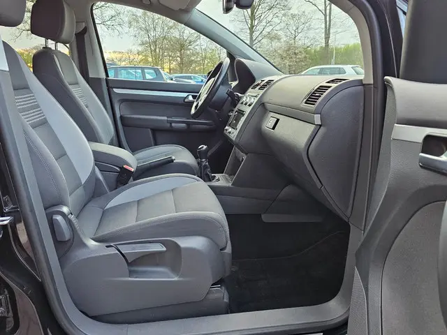 Volkswagen Touran 1.4 TSI Comfortline 2013 Benzine 21