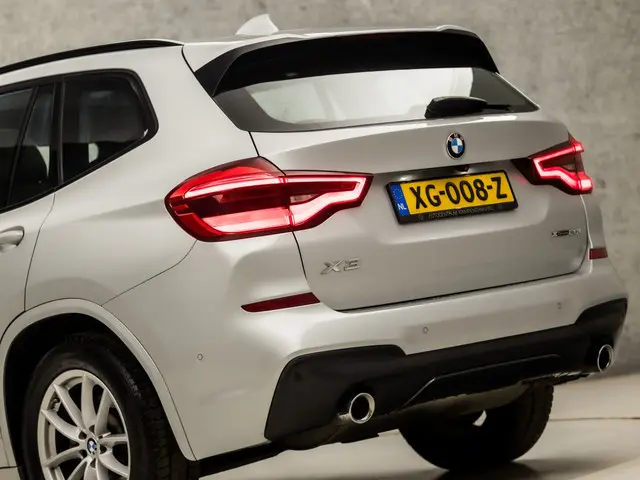 BMW X3 xDrive20i M Sport High Executive 2019 Benzine 13