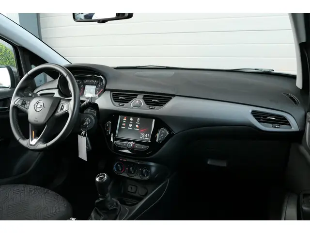 Opel Corsa 1.4 Favourite 2018 Benzine 15