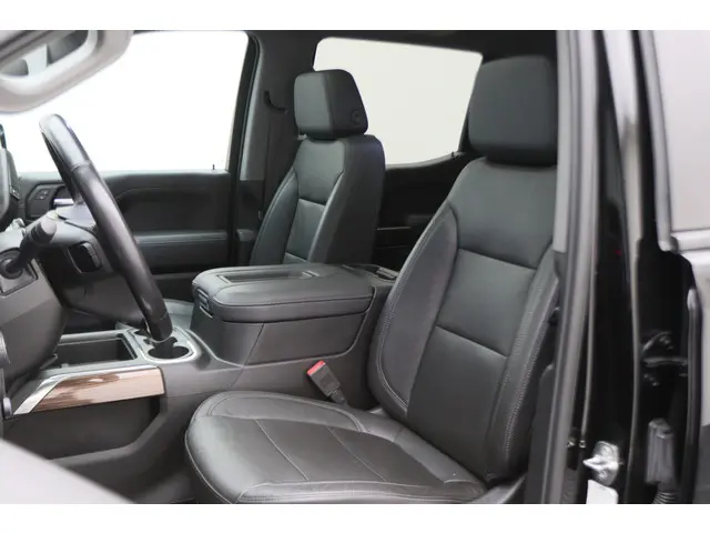 Chevrolet Silverado CREW CAB 5.3L V8 2021 LPG/Gas 10