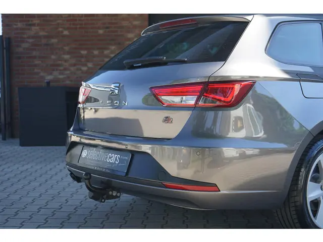 SEAT Leon ST 1.8 TSI FR Business 2014 Benzine 35
