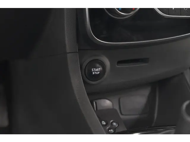 Renault Clio TCe 90 Intens 2017 Benzine 42
