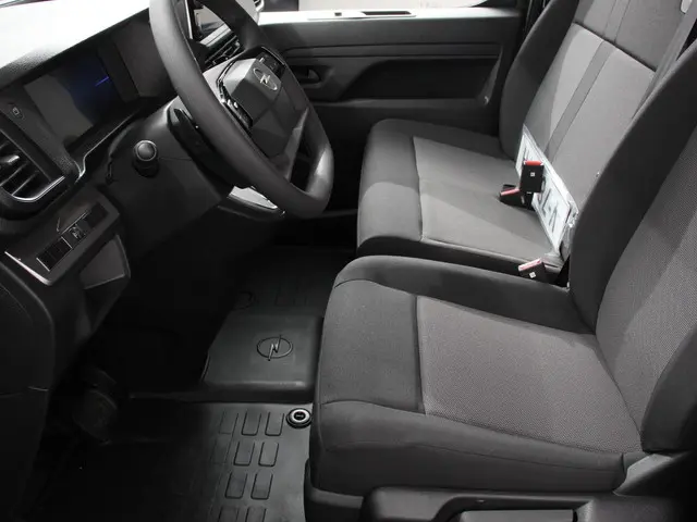 Opel Vivaro 2.0 BlueHDi 180 S&S L3 Automaat 2024 Diesel 10