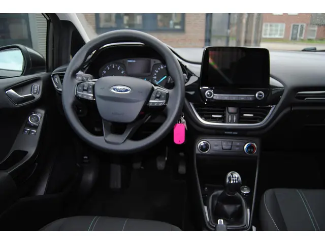 Ford Fiesta 1.1 Trend 2019 Benzine 10