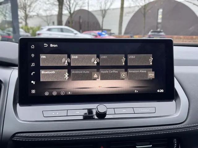 Nissan QASHQAI 1.3 MHEV Xtronic N-Connecta 2025 Benzine 27