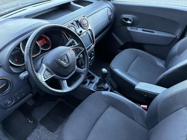 Dacia Dokker combi HELAAS VERKOCHT!!! 2017 Benzine 7