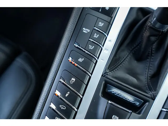 Porsche Macan 3.0 S 2020 Benzine 15