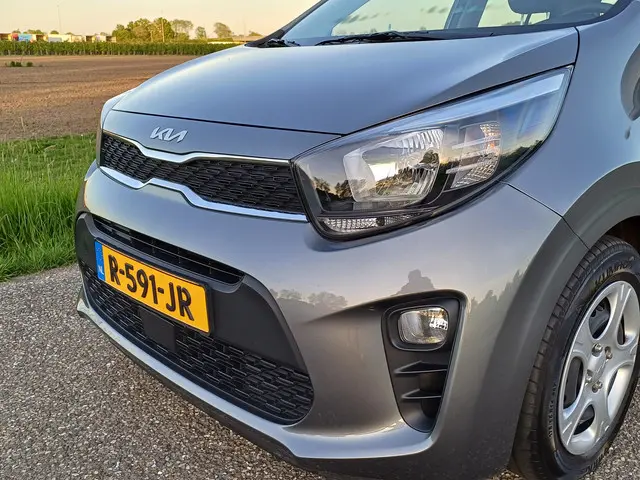 Kia Picanto 1.0 DPi ComfortLine 2022 Benzine 10